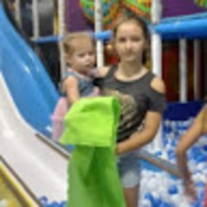 Meet your Posher, Samara